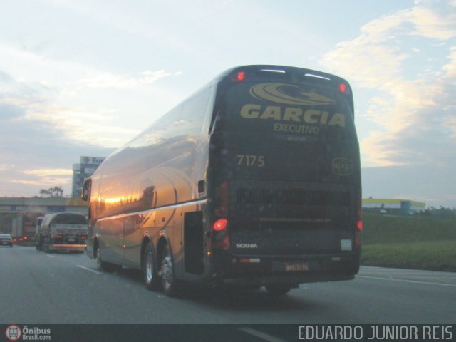 Viação Garcia 7175 na cidade de Jandira, São Paulo, Brasil, por EDUARDO - SOROCABUS. Número da foto: #68662.