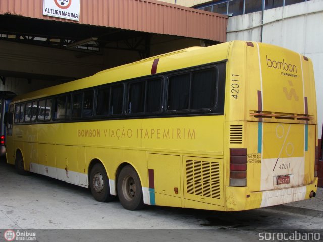 Viação Itapemirim 42011 na cidade de Sorocaba, São Paulo, Brasil, por Elias  Junior. Número da foto: #70632.