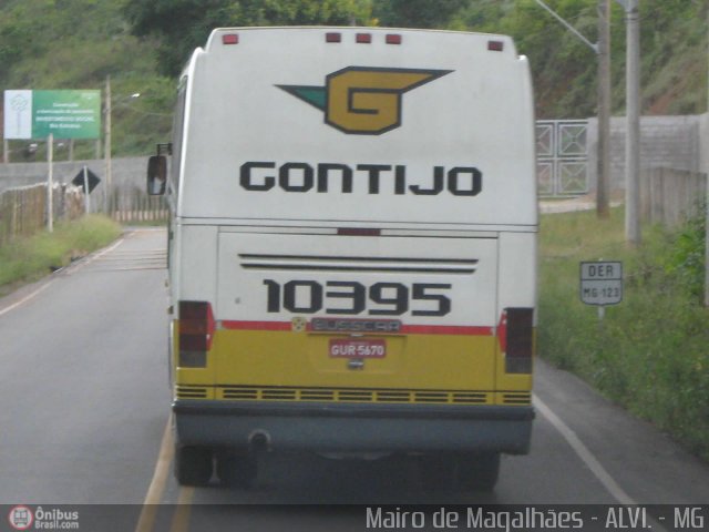 Empresa Gontijo de Transportes 10395 na cidade de Alvinópolis, Minas Gerais, Brasil, por Mairo de Magalhães. ID da foto: 71556.