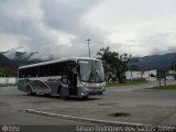 Rosa Turismo 2956 na cidade de Caraguatatuba, São Paulo, Brasil, por Gilson Rodrigues dos Santos Junior. ID da foto: :id.