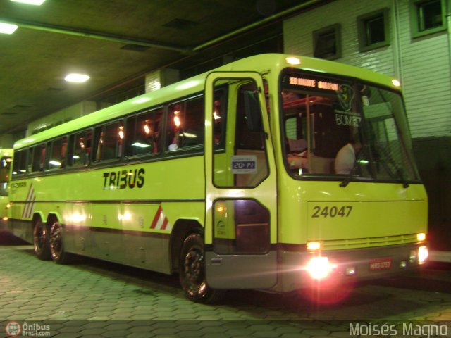 Viação Itapemirim 24047 na cidade de Belo Horizonte, Minas Gerais, Brasil, por Moisés Magno. ID da foto: 65860.