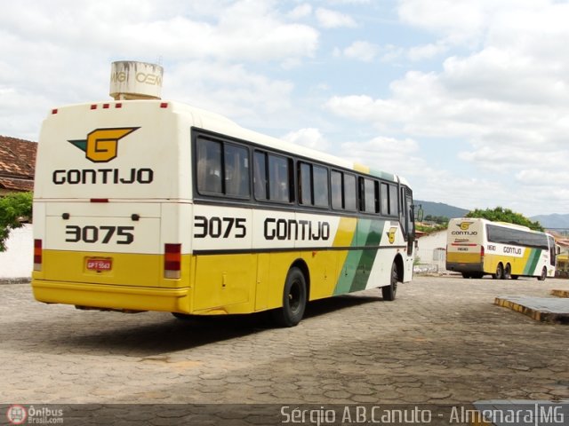 Empresa Gontijo de Transportes 3075 na cidade de Almenara, Minas Gerais, Brasil, por Sérgio Augusto Braga Canuto. ID da foto: 66824.