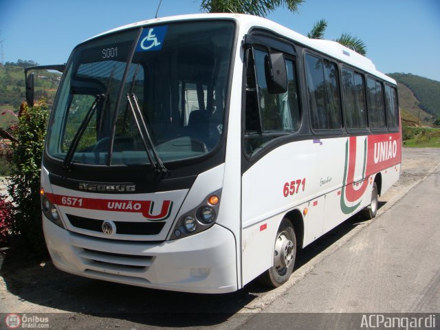 Empresa de Transportes União 6571 na cidade de Mairiporã, São Paulo, Brasil, por Antonio Carlos Pangardi. Número da foto: #218880.