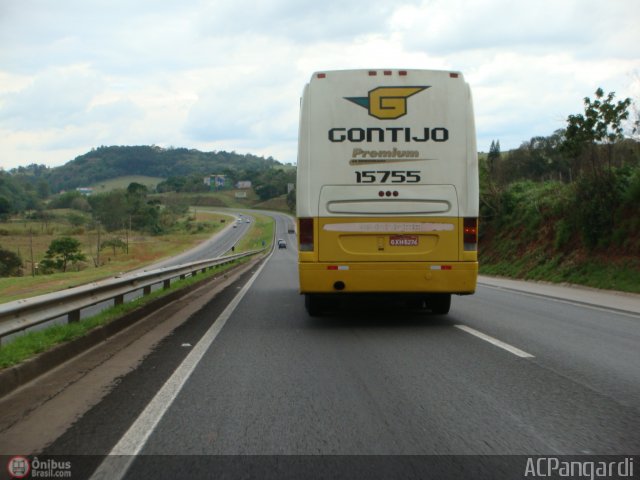 Empresa Gontijo de Transportes 15755 na cidade de Bragança Paulista, São Paulo, Brasil, por Antonio Carlos Pangardi. ID da foto: 220850.