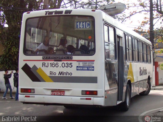 Transturismo Rio Minho RJ 166.035 na cidade de Rio de Janeiro, Rio de Janeiro, Brasil, por Gabriel Peclat. Número da foto: #221192.