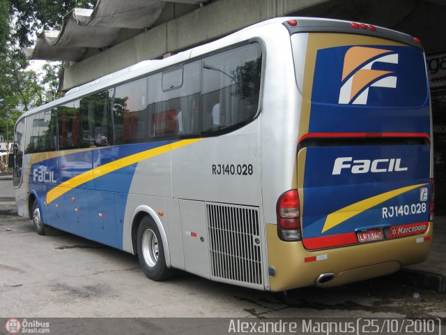 Fácil Transportes e Turismo RJ 140.028 na cidade de Rio de Janeiro, Rio de Janeiro, Brasil, por Alexandre  Magnus. Número da foto: #221796.