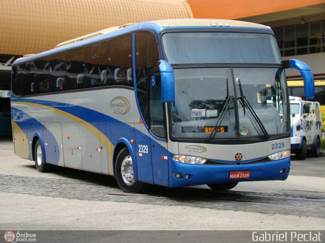 Expresso do Sul 2329 na cidade de Rio de Janeiro, Rio de Janeiro, Brasil, por Gabriel Peclat. Número da foto: #208327.