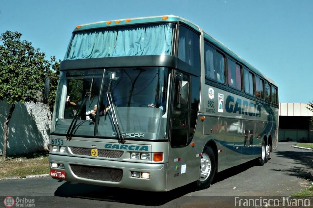 Viação Garcia 6953 na cidade de Ourinhos, São Paulo, Brasil, por Francisco Ivano. Número da foto: #226063.