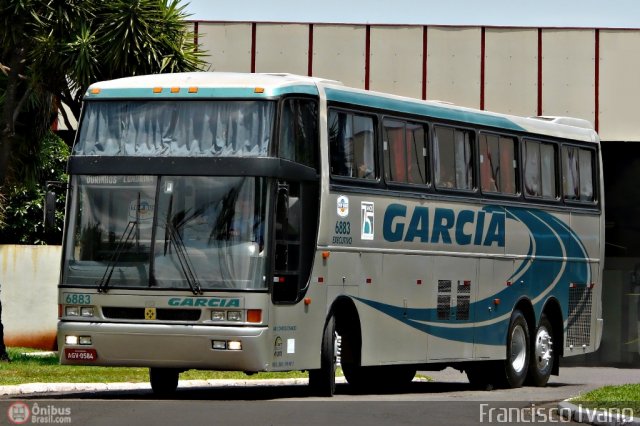 Viação Garcia 6883 na cidade de Ourinhos, São Paulo, Brasil, por Francisco Ivano. Número da foto: #227076.