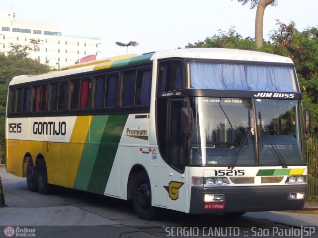 Empresa Gontijo de Transportes 15215 na cidade de São Paulo, São Paulo, Brasil, por Sérgio Augusto Braga Canuto. Número da foto: #211117.