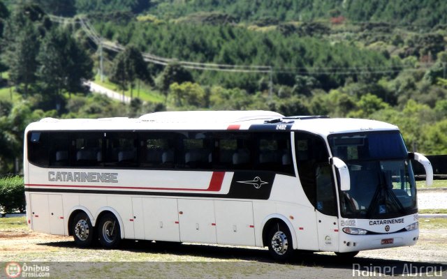 Auto Viação Catarinense 2402 na cidade de Quatro Barras, Paraná, Brasil, por Rainer Abreu. ID da foto: 228019.