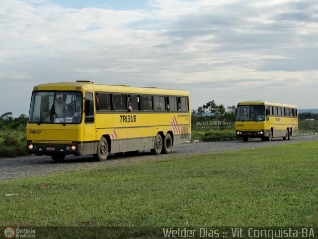 Viação Itapemirim 30067 na cidade de Vitória da Conquista, Bahia, Brasil, por Welder Dias. ID da foto: 236412.