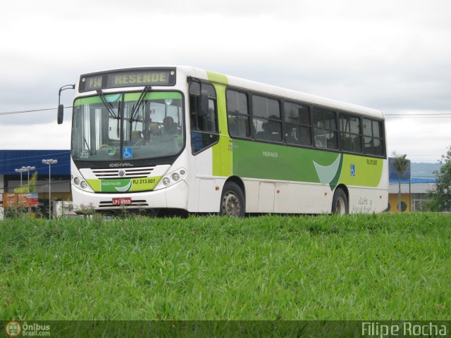 Viação Falcão RJ 213.007 na cidade de Resende, Rio de Janeiro, Brasil, por Filipe Rocha. Número da foto: #240128.