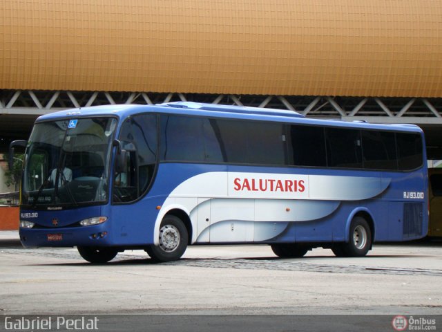Viação Salutaris e Turismo RJ 193.010 na cidade de Rio de Janeiro, Rio de Janeiro, Brasil, por Gabriel Peclat. Número da foto: #228944.