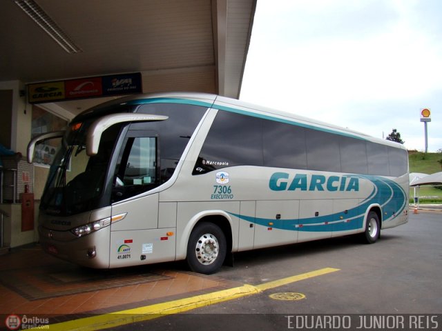Viação Garcia 7306 na cidade de Pardinho, São Paulo, Brasil, por EDUARDO - SOROCABUS. Número da foto: #242475.