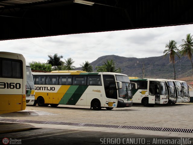 Empresa Gontijo de Transportes Garagem AMJ na cidade de Almenara, Minas Gerais, Brasil, por Sérgio Augusto Braga Canuto. ID da foto: 242211.