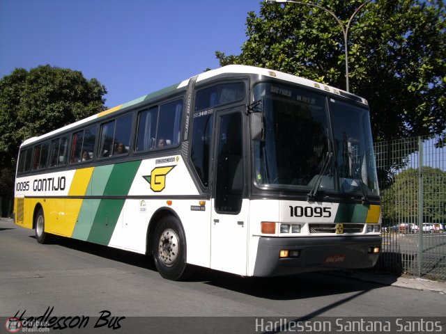 Empresa Gontijo de Transportes 10095 na cidade de São Paulo, São Paulo, Brasil, por Harllesson Santana Santos. ID da foto: 242452.