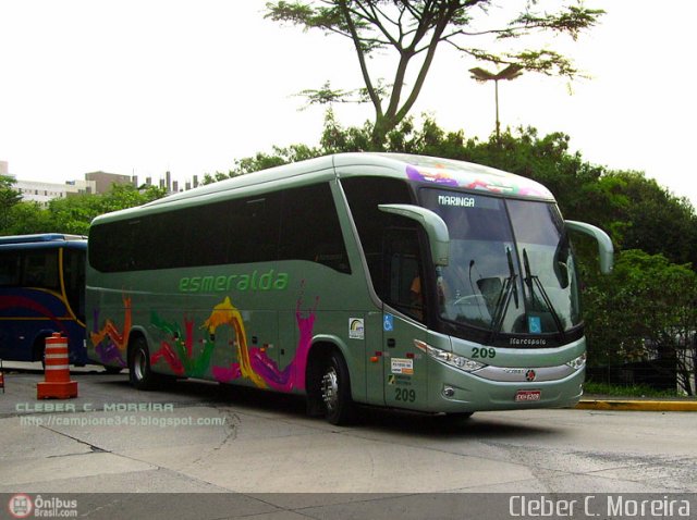 Viação Esmeralda Transportes 209 na cidade de São Paulo, São Paulo, Brasil, por Cleber C.  Moreira. Número da foto: #242917.