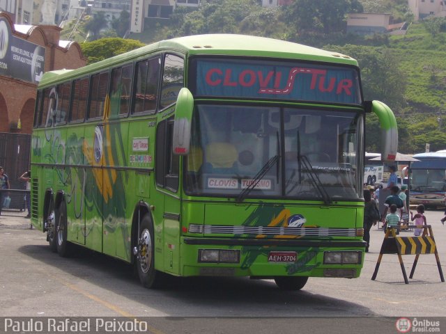 Clovis Turismo 7070 na cidade de Aparecida, São Paulo, Brasil, por Paulo Rafael Peixoto. ID da foto: 243427.