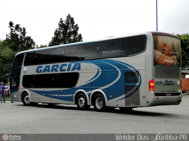 Viação Garcia 6039 na cidade de Curitiba, Paraná, Brasil, por Welder Dias. Número da foto: #246869.