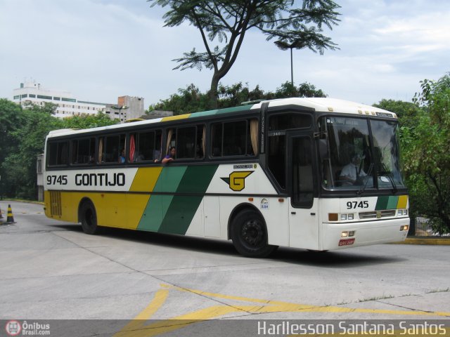 Empresa Gontijo de Transportes 9745 na cidade de São Paulo, São Paulo, Brasil, por Harllesson Santana Santos. Número da foto: #247701.