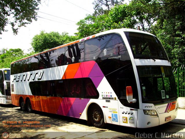 Transportadora Turística Petitto 2500 na cidade de São Paulo, São Paulo, Brasil, por Cleber C.  Moreira. Número da foto: #248104.