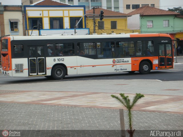 TRANSPPASS - Transporte de Passageiros 8 1012 na cidade de São Paulo, São Paulo, Brasil, por Antonio Carlos Pangardi. ID da foto: 229974.