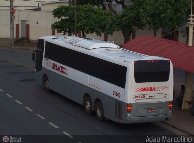 Viação Águia Branca 21540 na cidade de Contagem, Minas Gerais, Brasil, por Adão Raimundo Marcelino. Número da foto: #232041.