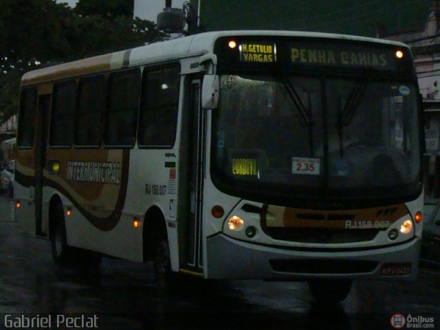 Viação Intermunicipal RJ 158.007 na cidade de Rio de Janeiro, Rio de Janeiro, Brasil, por Gabriel Peclat. Número da foto: #231846.