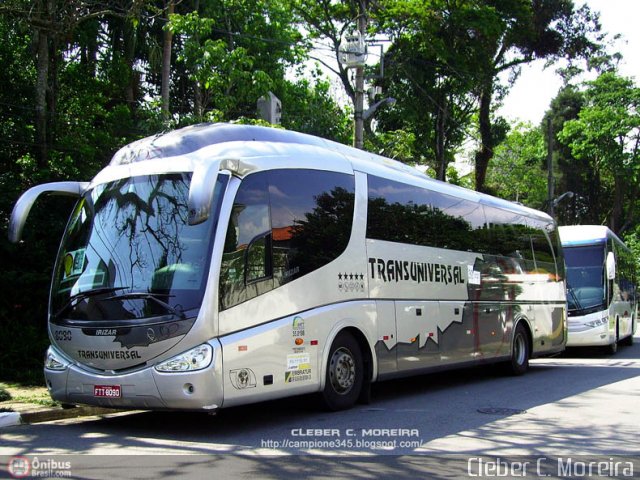 Transuniversal 8090 na cidade de São Paulo, São Paulo, Brasil, por Cleber C.  Moreira. Número da foto: #250013.