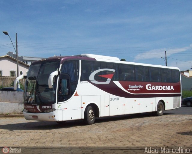 Expresso Gardenia 2810 na cidade de Lavras, Minas Gerais, Brasil, por Adão Raimundo Marcelino. Número da foto: #258101.