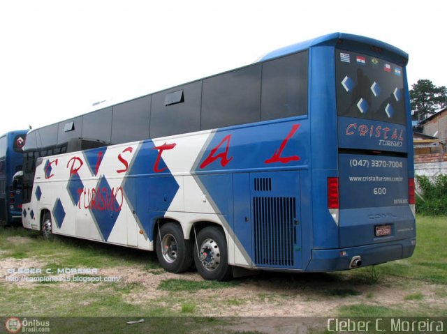 Cristal Turismo e Transporte 600 na cidade de São Paulo, São Paulo, Brasil, por Cleber C.  Moreira. Número da foto: #260922.