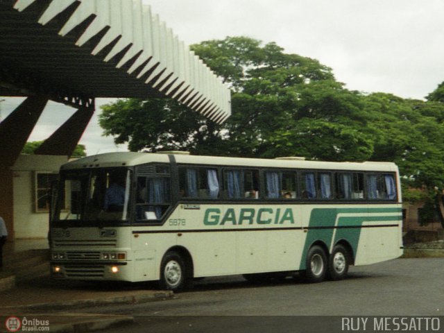 Viação Garcia 5878 na cidade de Marialva, Paraná, Brasil, por Ruy Messatto. Número da foto: #263911.
