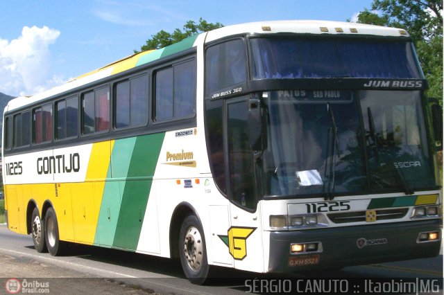 Empresa Gontijo de Transportes 11225 na cidade de Itaobim, Minas Gerais, Brasil, por Sérgio Augusto Braga Canuto. Número da foto: #251183.