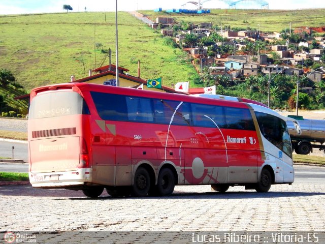 Expresso Itamarati 5909 na cidade de João Monlevade, Minas Gerais, Brasil, por Lucas  Ribeiro. Número da foto: #267360.