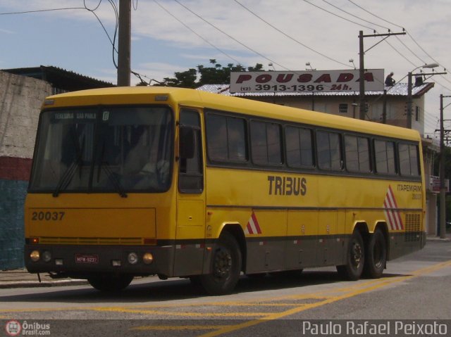 Viação Itapemirim 20037 na cidade de São José dos Campos, São Paulo, Brasil, por Paulo Rafael Peixoto. ID da foto: 268863.