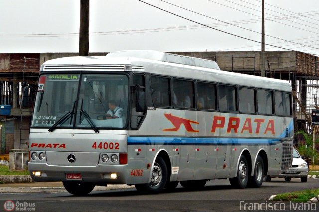 Expresso de Prata 44002 na cidade de Marília, São Paulo, Brasil, por Francisco Ivano. ID da foto: 269159.