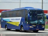 Expresso Araguari 56302 na cidade de Goiânia, Goiás, Brasil, por Douglas Andrez. Número da foto: #:id.