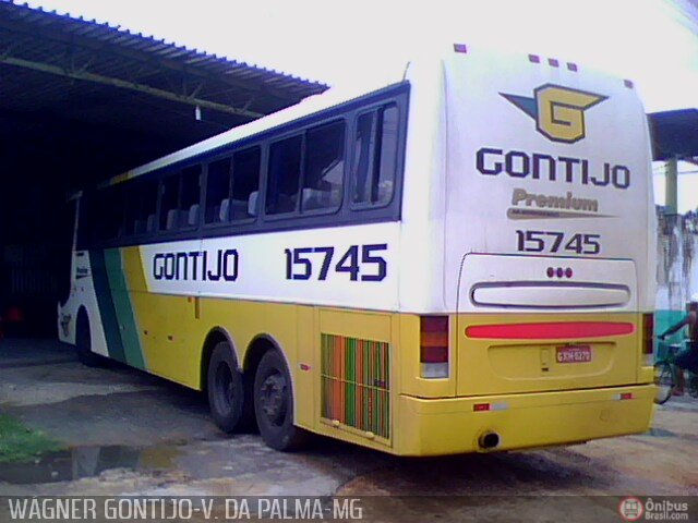 Empresa Gontijo de Transportes 15745 na cidade de Várzea da Palma, Minas Gerais, Brasil, por Wágner  Gontijo. Número da foto: #271447.