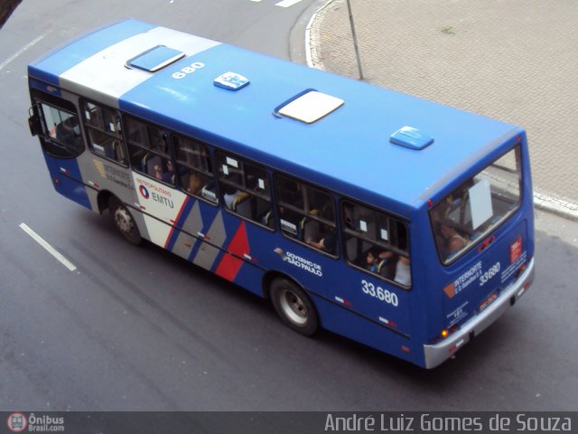Empresa de Ônibus Guarulhos 33.680 na cidade de São Paulo, São Paulo, Brasil, por André Luiz Gomes de Souza. Número da foto: #251715.