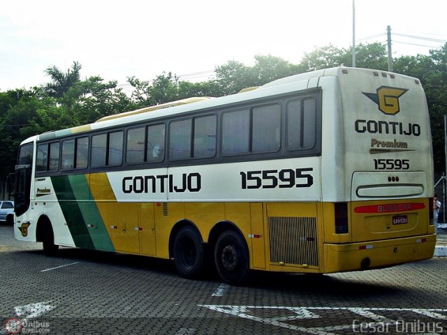 Empresa Gontijo de Transportes 15595 na cidade de Belo Horizonte, Minas Gerais, Brasil, por César Ônibus. Número da foto: #273572.