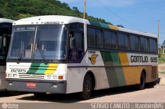 Empresa Gontijo de Transportes 8285 na cidade de Itaobim, Minas Gerais, Brasil, por Sérgio Augusto Braga Canuto. ID da foto: 252150.