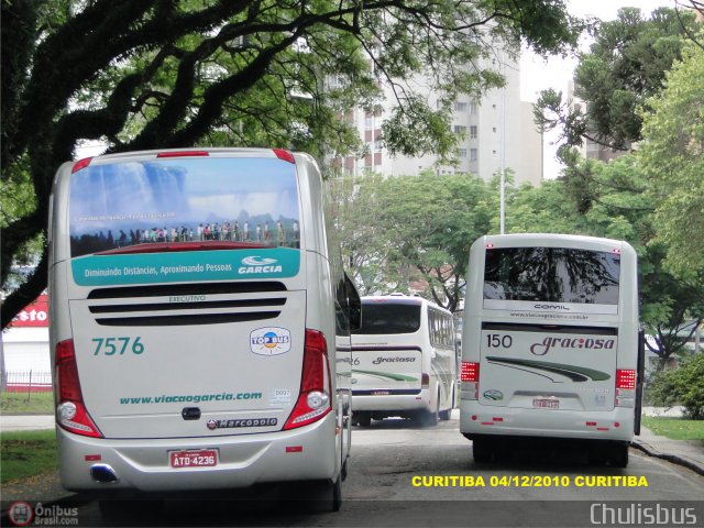 Viação Garcia 7576 na cidade de Curitiba, Paraná, Brasil, por Paulo Roberto Chulis. ID da foto: 252398.