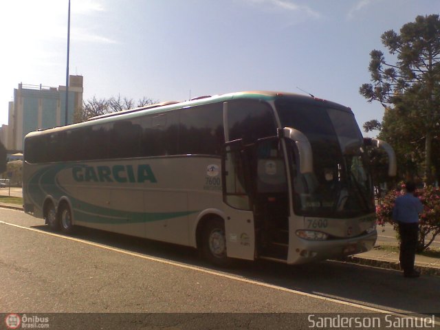 Viação Garcia 7600 na cidade de Curitiba, Paraná, Brasil, por Sanderson Samuel. Número da foto: #254052.