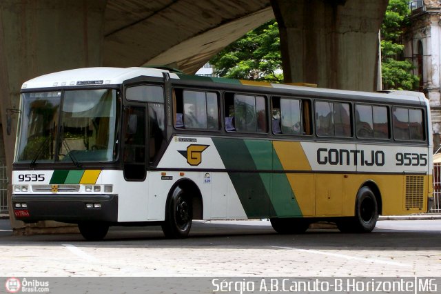 Empresa Gontijo de Transportes 9535 na cidade de Belo Horizonte, Minas Gerais, Brasil, por Sérgio Augusto Braga Canuto. ID da foto: 82830.