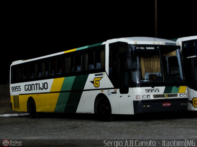 Empresa Gontijo de Transportes 9955 na cidade de Itaobim, Minas Gerais, Brasil, por Sérgio Augusto Braga Canuto. Número da foto: #76489.