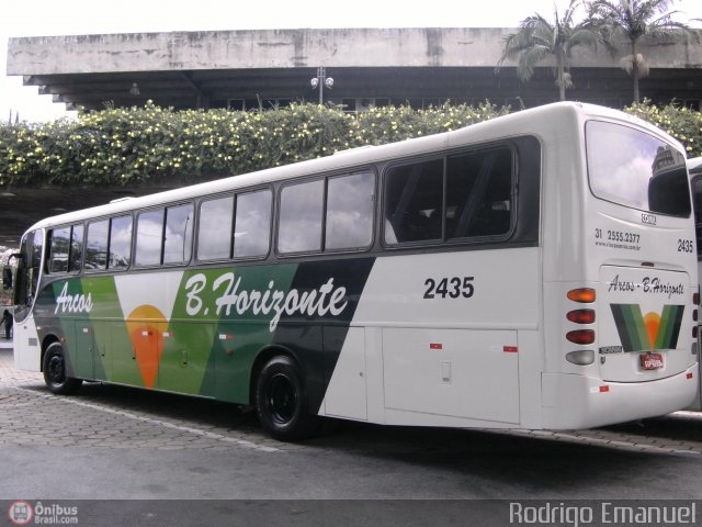 Viação Arcos 2435 na cidade de Belo Horizonte, Minas Gerais, Brasil, por Rodrigo Emanuel. ID da foto: 92852.