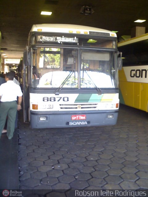 Empresa Gontijo de Transportes 8870 na cidade de Belo Horizonte, Minas Gerais, Brasil, por Robson Leite Rodrigues. ID da foto: 87008.