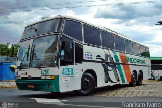 Empresa de Transportes Andorinha 4250 na cidade de Assis, São Paulo, Brasil, por Francisco Ivano. Número da foto: #102345.