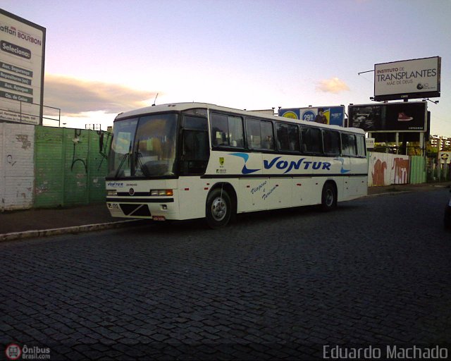 Von Tur 0586 na cidade de Porto Alegre, Rio Grande do Sul, Brasil, por Eduardo Machado. Número da foto: #102509.